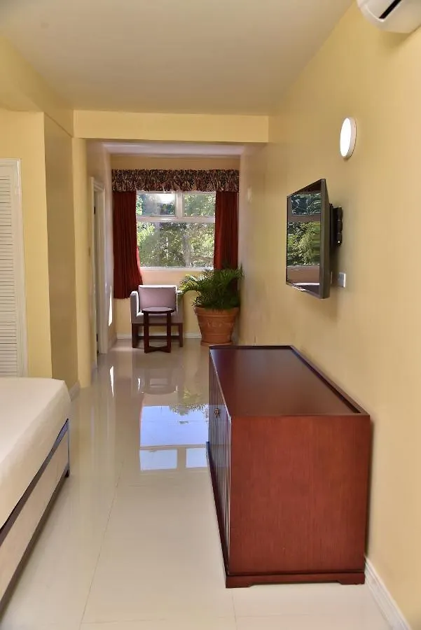 Hotel Grand A View مونتيغو باي جامايكا